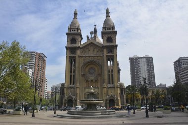 Katedral ve kilise http://www.Voices.No/mainissues/mi40008000288.php Şili