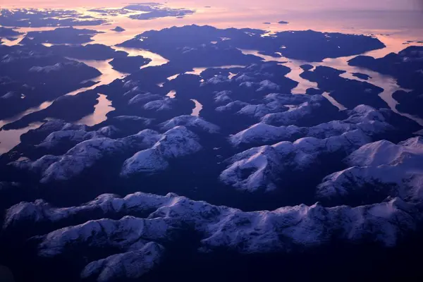 Vista aérea de geleiras, montanhas e vale na Patagônia, Chile — Fotografia de Stock
