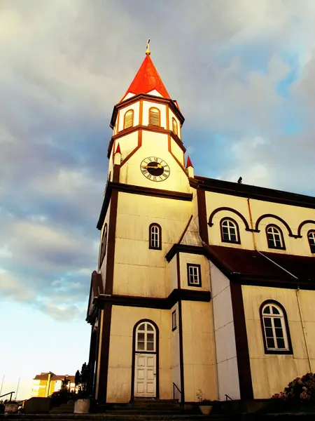 Catedral e igreja cristã em Santiago Chile — Fotografia de Stock