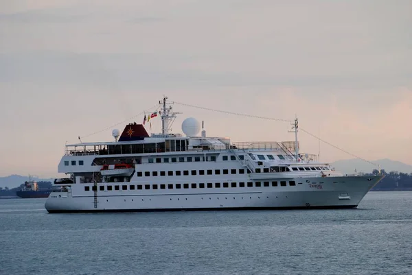 Cruzeiro à vela em um porto na Malásia — Fotografia de Stock