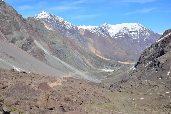 Paisaje y naturaleza en Santiago Chile — Foto de Stock