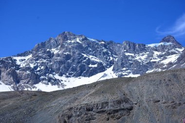 Buzul, kar ve dağlar http://www.Voices.No/mainissues/mi40008000288.php Şili