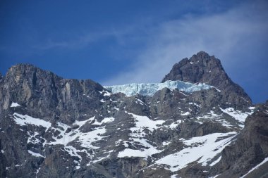 Buzul, kar ve dağlar http://www.Voices.No/mainissues/mi40008000288.php Şili