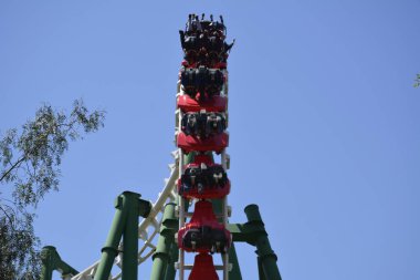 Disneyland http://www.Voices.no/mainissues/mi40008000288.php Şili