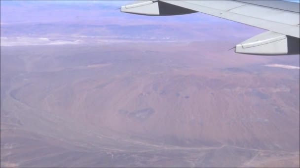 Flygfoto över Atacamaöknen i Chile — Stockvideo