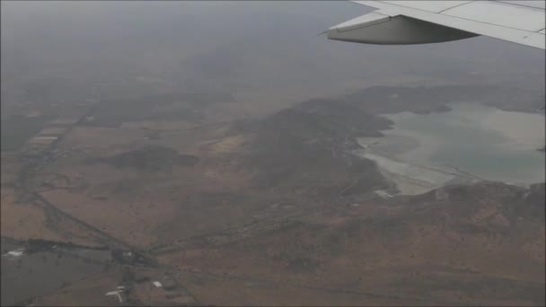 Luchtfoto van de Atacama woestijn in Chili — Stockvideo