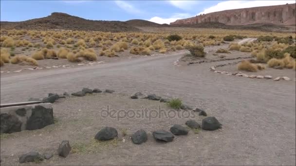 Krajobraz góry i dolinę w pustyni Atakama w Chile — Wideo stockowe