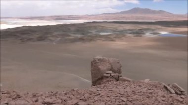 Dağ ve vadi Atacama Çölü Şili'manzara
