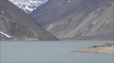 Dağları, buzul ve lagün http://www.Voices.No/mainissues/mi40008000288.php Şili peyzaj