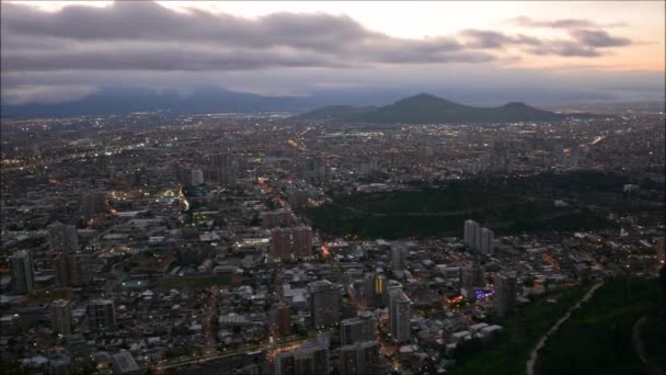 Zachód słońca w Santiago, Chile — Wideo stockowe