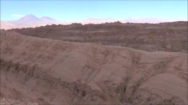 Dağ ve vadi Atacama Çölü Şili'manzara