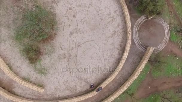 Vista aérea de colinas e cidade em Santiago Chile — Vídeo de Stock