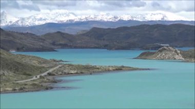 şelale ve Şili'deki göller