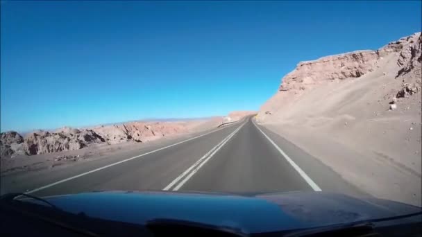 Paisagem e estradas em Deserto de Atacama no Chile — Vídeo de Stock