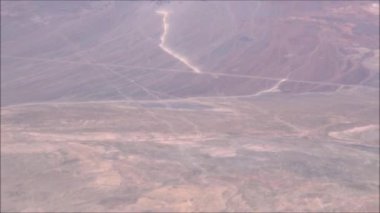 Hava Şili'deki Atacama Çölü görünümünden bir uçak