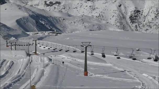 在智利圣地亚哥的滑雪胜地 — 图库视频影像