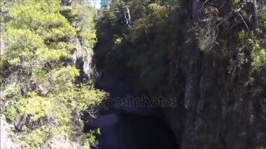 Şili'deki şelaleler dron havadan görüntüleri