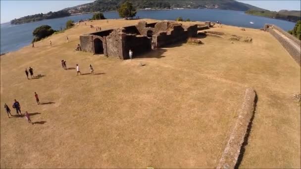 Ujęcia fort, wysoki ziemie i rzek w Chile — Wideo stockowe