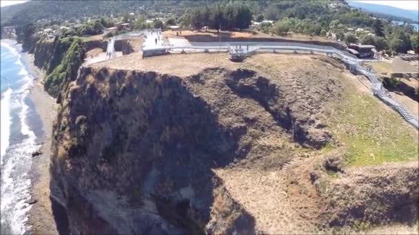 Luftaufnahmen von Festungen, Hochebenen und Flüssen in Chile — Stockvideo