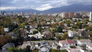 Şili'nin başkenti Santiago dron havadan görünümü