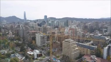 Şili'nin başkenti Santiago dron havadan görünümü