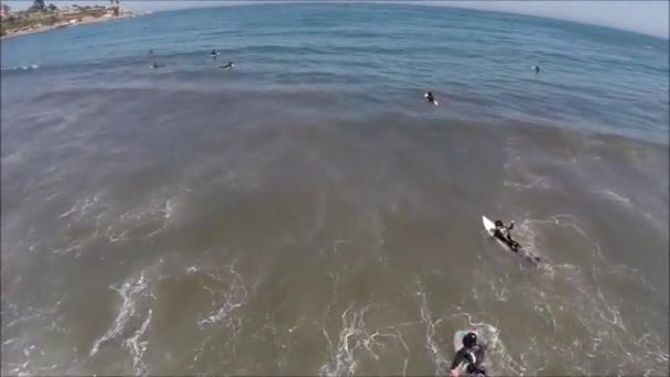 Vue aérienne d'une plage et de rochers au Chili 