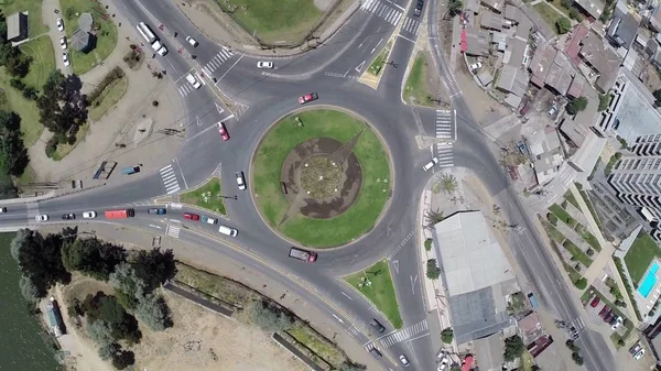 Bir dolambaçlı ve yollar http://www.Voices.No/mainissues/mi40008000288.php Şili havadan görünümü — Stok fotoğraf