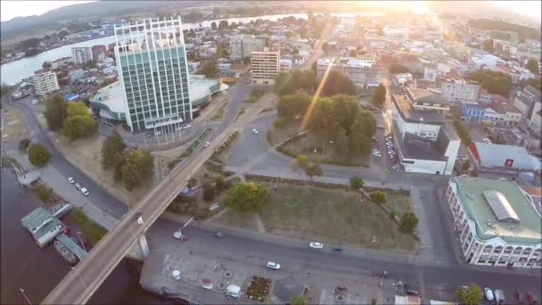 Vista aérea da arquitetura e da cidadeno Chile — Vídeo de Stock
