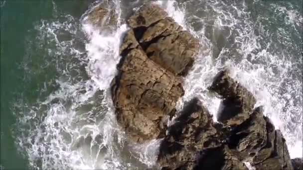 景观和智利的石滩 — 图库视频影像