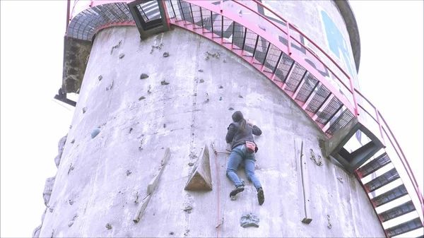 Luchtfoto van Rock Climbing betonstructuur in Santiago, Chili — Stockfoto