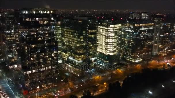 A légi felvétel a város éjszakai fények, Santiago, Chile — Stock videók