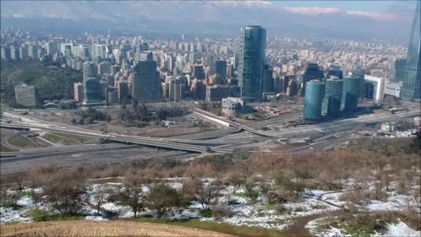 Vue aérienne après la neige sur une colline à Santiago Chili  