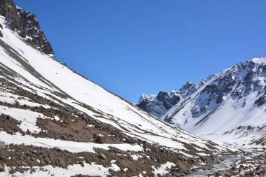 Santiago, Şili'deki dağ kar manzara