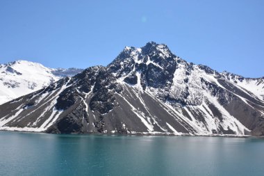 dağ kar ve lagün Santiago, Şili için peyzaj