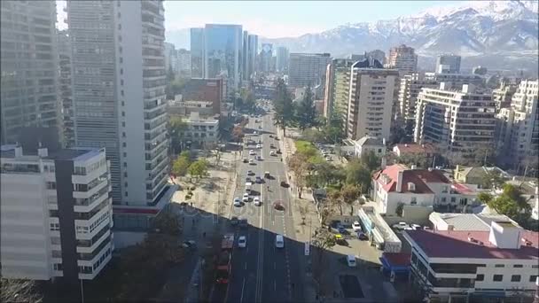 Vista aérea de la ciudad de Santiago en Chile — Vídeo de stock
