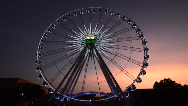 Ferris Wheel Park Thailand — Stock Video