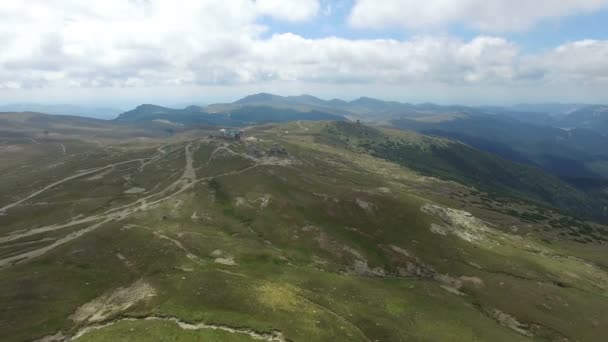 Aerial flight over Bucegi plateau, Romania — Stock Video