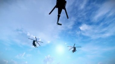 Bulutların üzerinde uçan askeri helikopter oluşumu