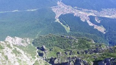 Caraiman tepe, hava tilt Bucegi şehrine gidiyor, Romanya