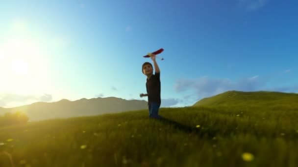 Little boy with airplane and grandfather resting on green meadow, morning sun, panning — Vídeo de Stock