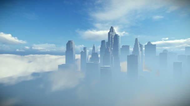Die Skyline der Stadt gegen blauen Himmel, Flug über den Wolken — Stockvideo
