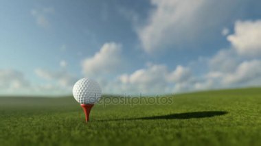 Golfball tee güzel timelapse mavi gökyüzü karşı Tarih