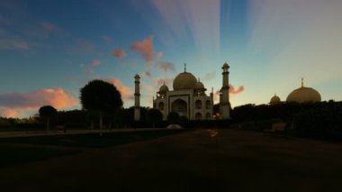 Taj Mahal, güzel timelapse gündoğumu, 4k