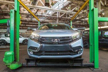 Togliatti Avtovaz otomobil fabrikası. Montaj hattı üretim otomobil Lada, Renault, Nissan, Datsun