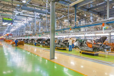 Togliatti Avtovaz otomobil fabrikası. Otomobil Lada, Renault, Nissan, Datsun imalatı montaj hatları