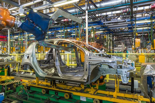 Togliatti Avtovaz otomobil fabrikası. Montaj hattı üretim otomobil Lada, Renault, Nissan, Datsun