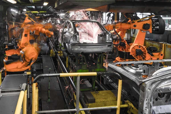 Togliatti Avtovaz otomobil fabrikası. Montaj hattı üretim otomobil Lada, Renault, Nissan, Datsun