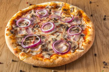 Pizza ve pizza dilimi