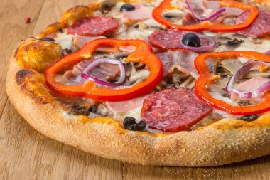 Pizza ve pizza dilimi