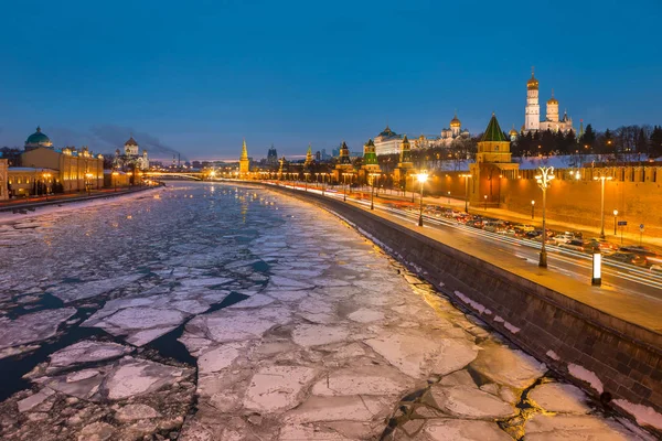 Вид на Московский Кремль, Россия — стоковое фото